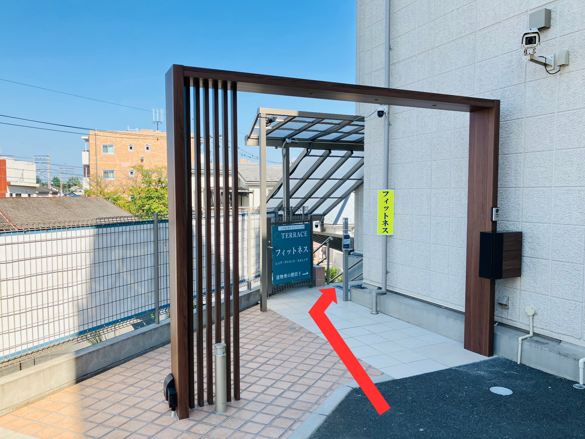 テラス,フィットネス,アクセス,入り口,駐車場,駐輪場